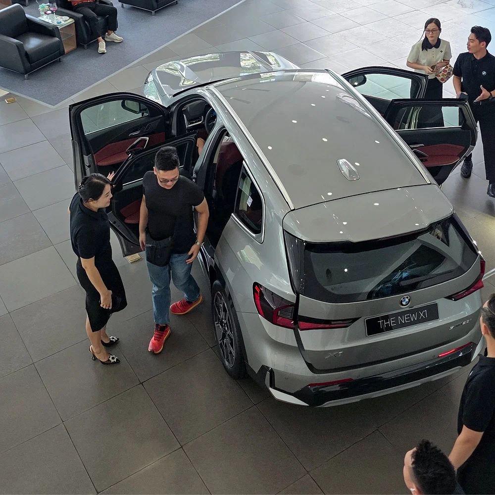 LÁI ĐAM MÊ, NHẬP HỘI BMW.